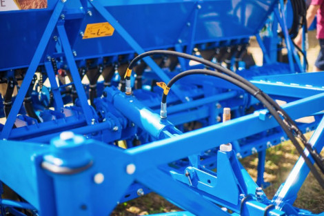 seyalka-quadro-570-7